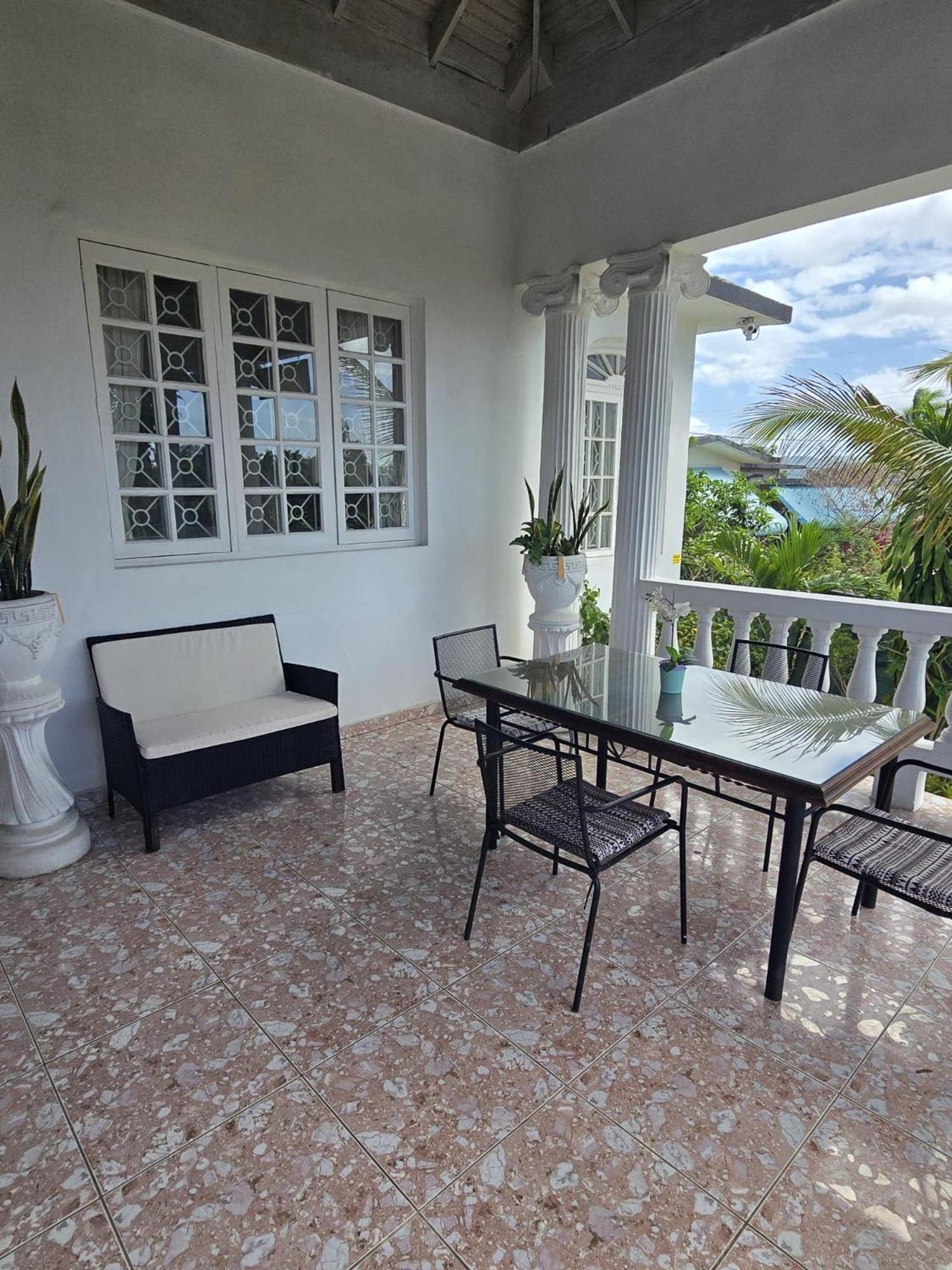 Paradise Palms Jamaica Vacation Rental مونتيغو باي المظهر الخارجي الصورة