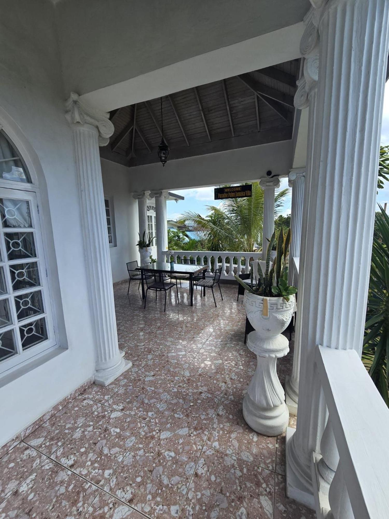 Paradise Palms Jamaica Vacation Rental مونتيغو باي المظهر الخارجي الصورة