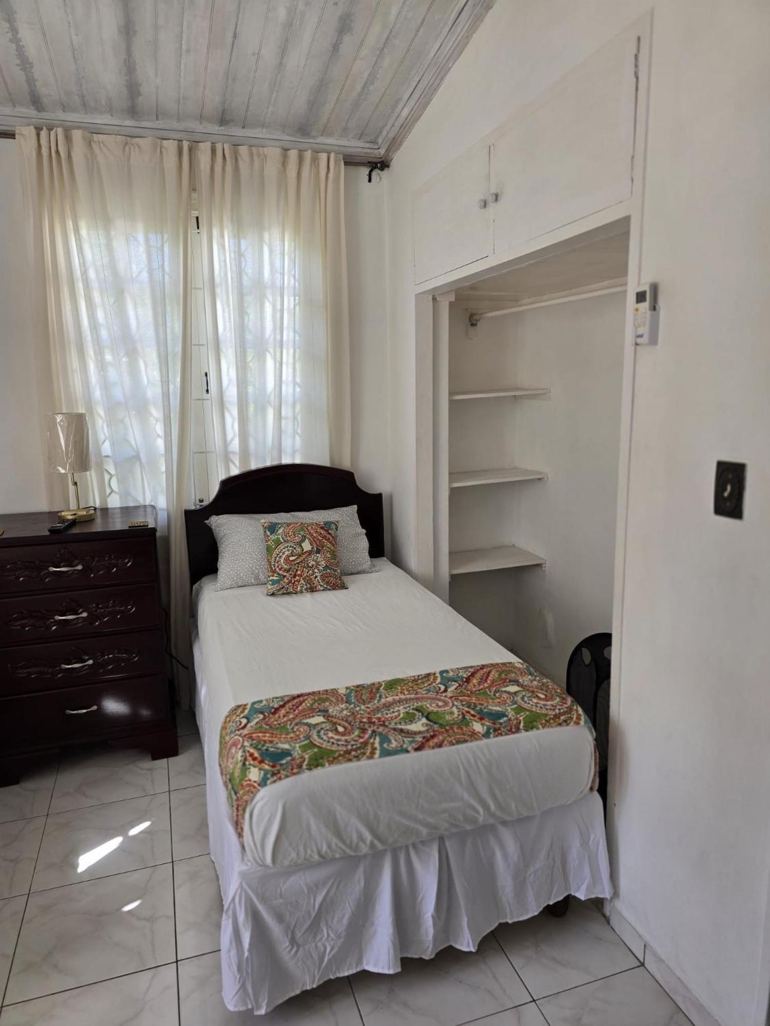 Paradise Palms Jamaica Vacation Rental مونتيغو باي المظهر الخارجي الصورة