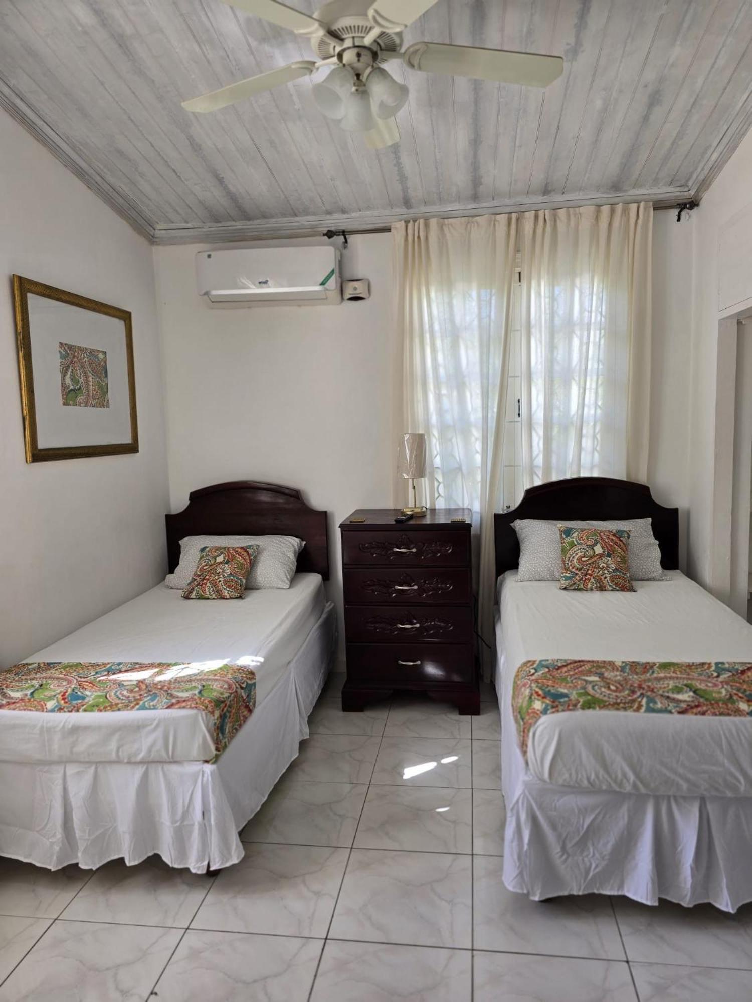 Paradise Palms Jamaica Vacation Rental مونتيغو باي المظهر الخارجي الصورة